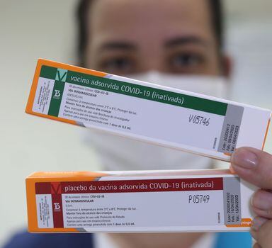 Coronavac, vacina do Instituto Butantã com a chinesa Sinovac, está em fase de testes em voluntários no Brasil