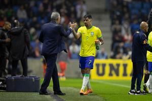 Lucas Paquetá se diz 'privilegiado' por jogar a Copa do Mundo: 'Sinônimo de  felicidade