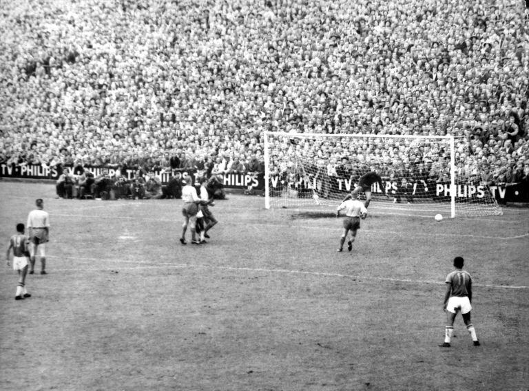 Pelé em ação na Copa do Mundo de 1958