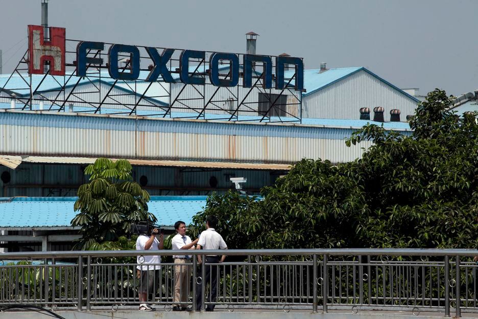 A fábrica Foxconn é responsável por produzir o iPhone na China, de onde o smartphone é vendido para o mundo