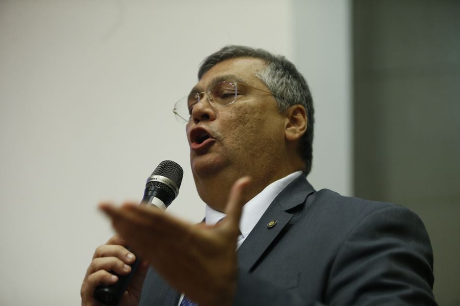 O ministro da Justiça Flávio Dino determinou mudanças no protocolo de visitas do ministério após publicação da reportagem do Estadão