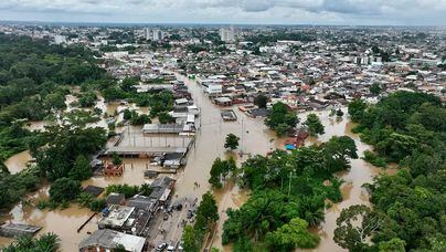 Algumas cidades decretaram situação de emergência e têm famílias desabrigadas. A previsão é de mais chuva neste domingo, 26. Foto: Pedro Devani/Secom
