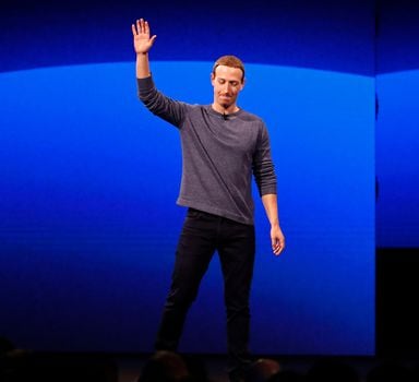 Zuckerberg disse em julho que a empresa tentará fazer a transição de uma empresa de mídia social para uma empresa especializada em metaverso nos próximos dez ou quinze anos