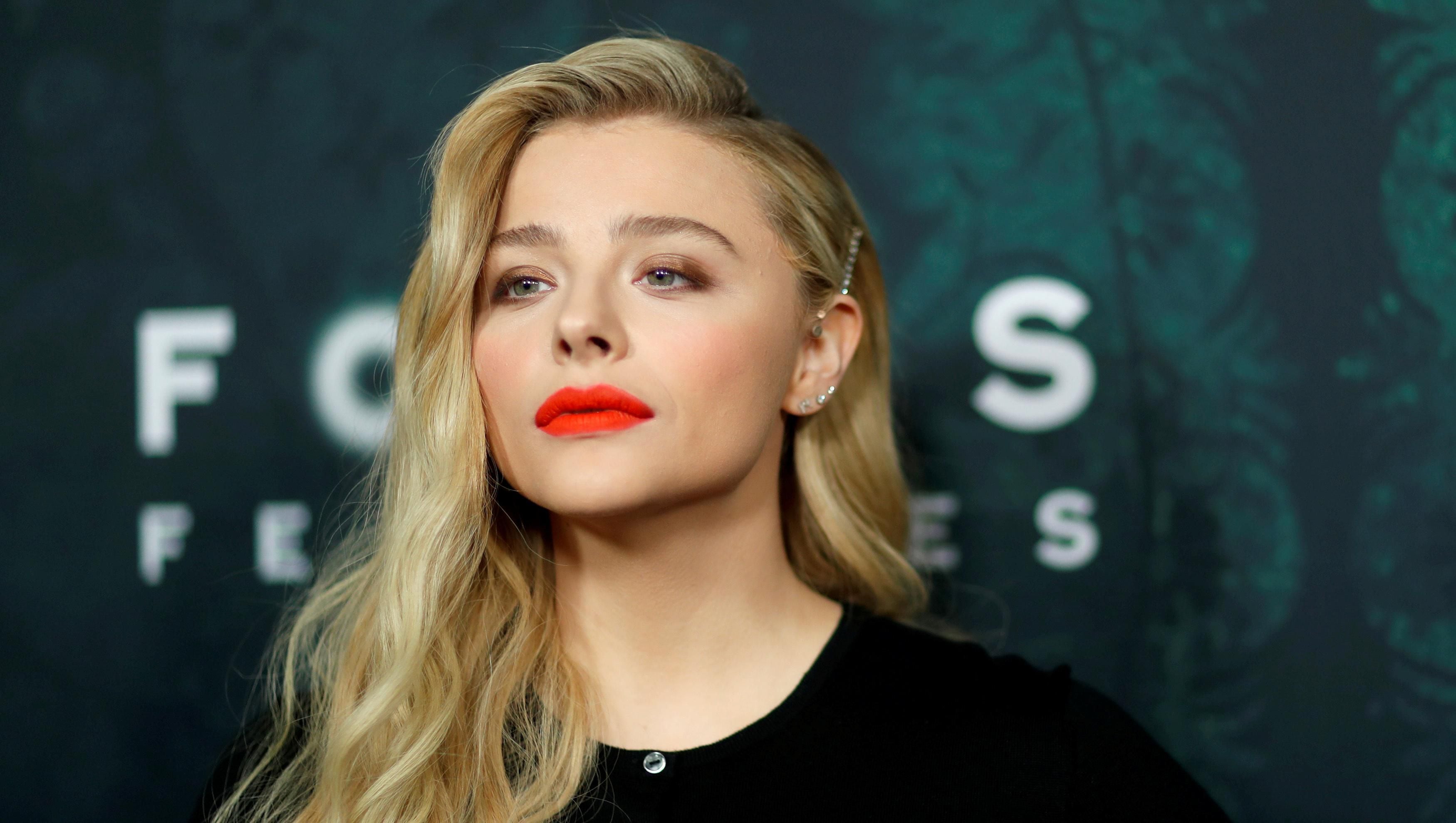 Atriz Chloë Grace Moretz revela que é torcedora do Cruzeiro: 'Representa o  requeijão