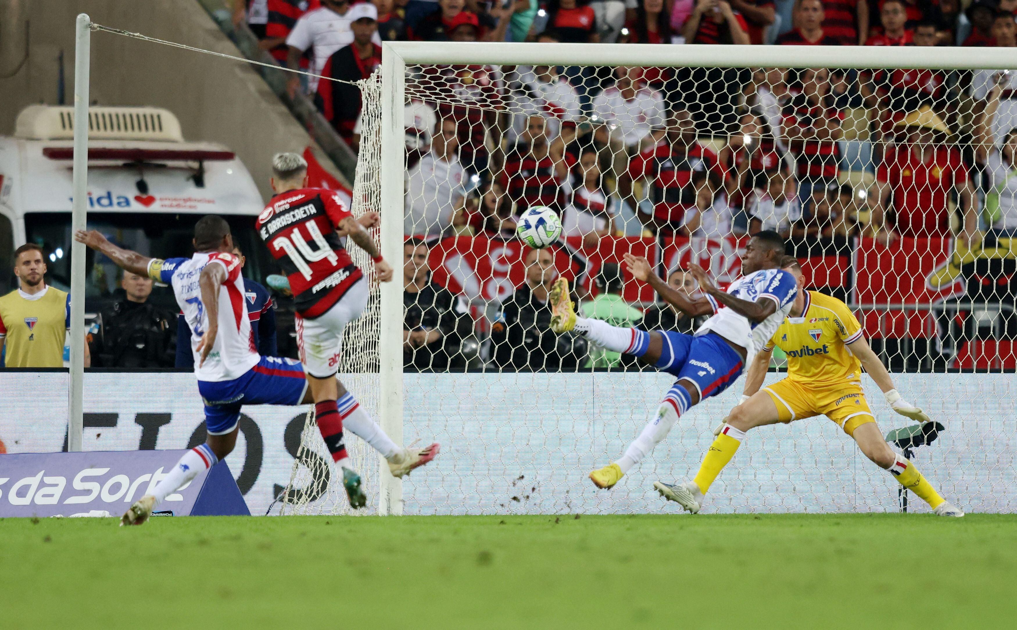 Gols e melhores momentos Fortaleza x Flamengo pelo Campeonato