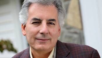 ‘O idiota latino-americano virou pós-moderno’, diz Alvaro Vargas Llosa