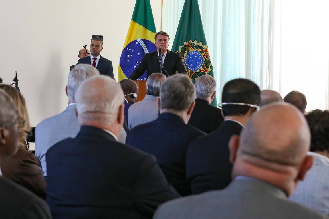 Transparência Internacional desmente Bolsonaro e alerta para ‘deterioração democrática’ no País