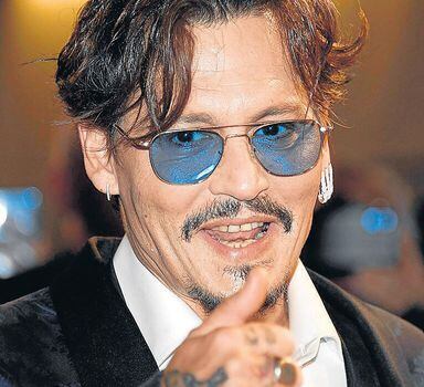 Johnny Depp deixa elenco de Animais Fantásticos após acusações de  agressão 