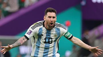 Lusail (Qatar), 26/11/2022.- Lionel Messi of Argentina celebrates after scoring the 1-0 goal during the FIFA World Cup 2022 group C soccer match between Argentina and Mexico at Lusail Stadium in Lusail, Qatar, 26 November 2022. (Mundial de Fútbol, Estados Unidos, Catar) EFE/EPA/Mohamed Messara
