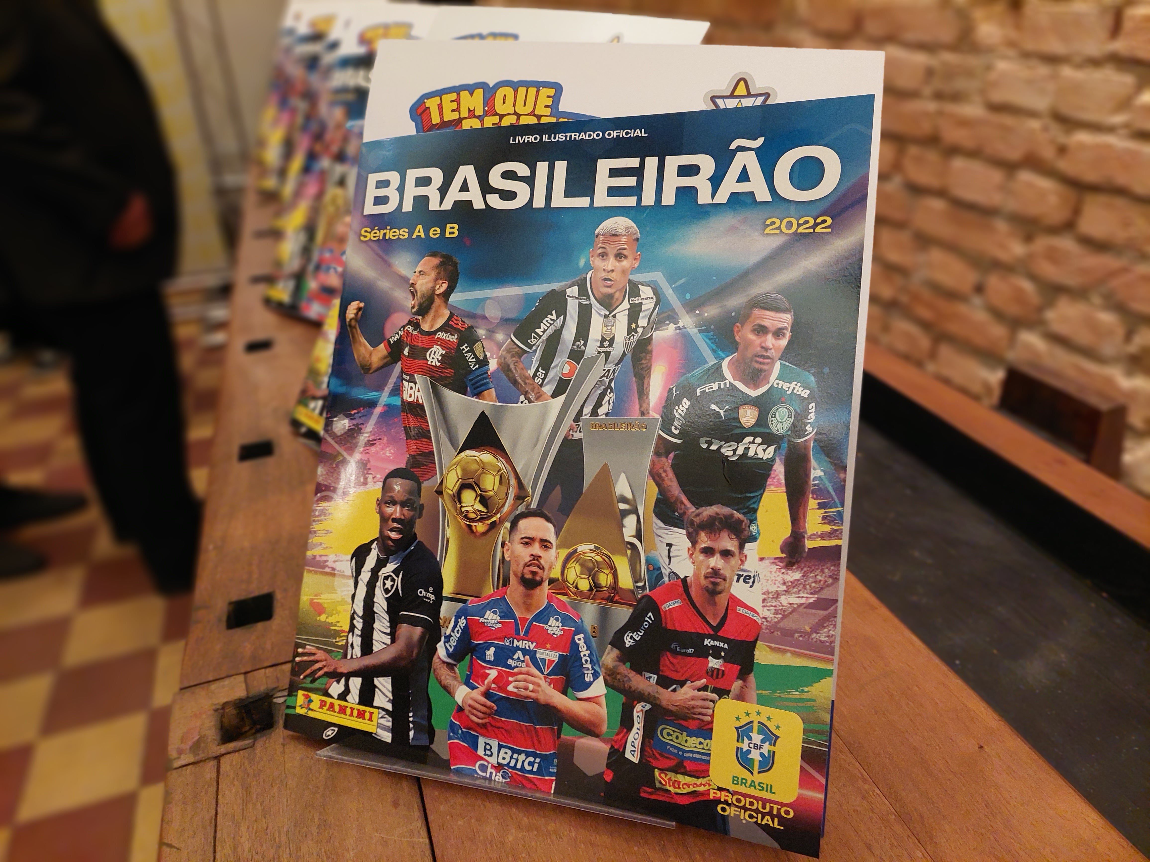Com Rony e Pablo Maia, Panini lança álbum de figurinhas do Brasileirão 2022  - Estadão