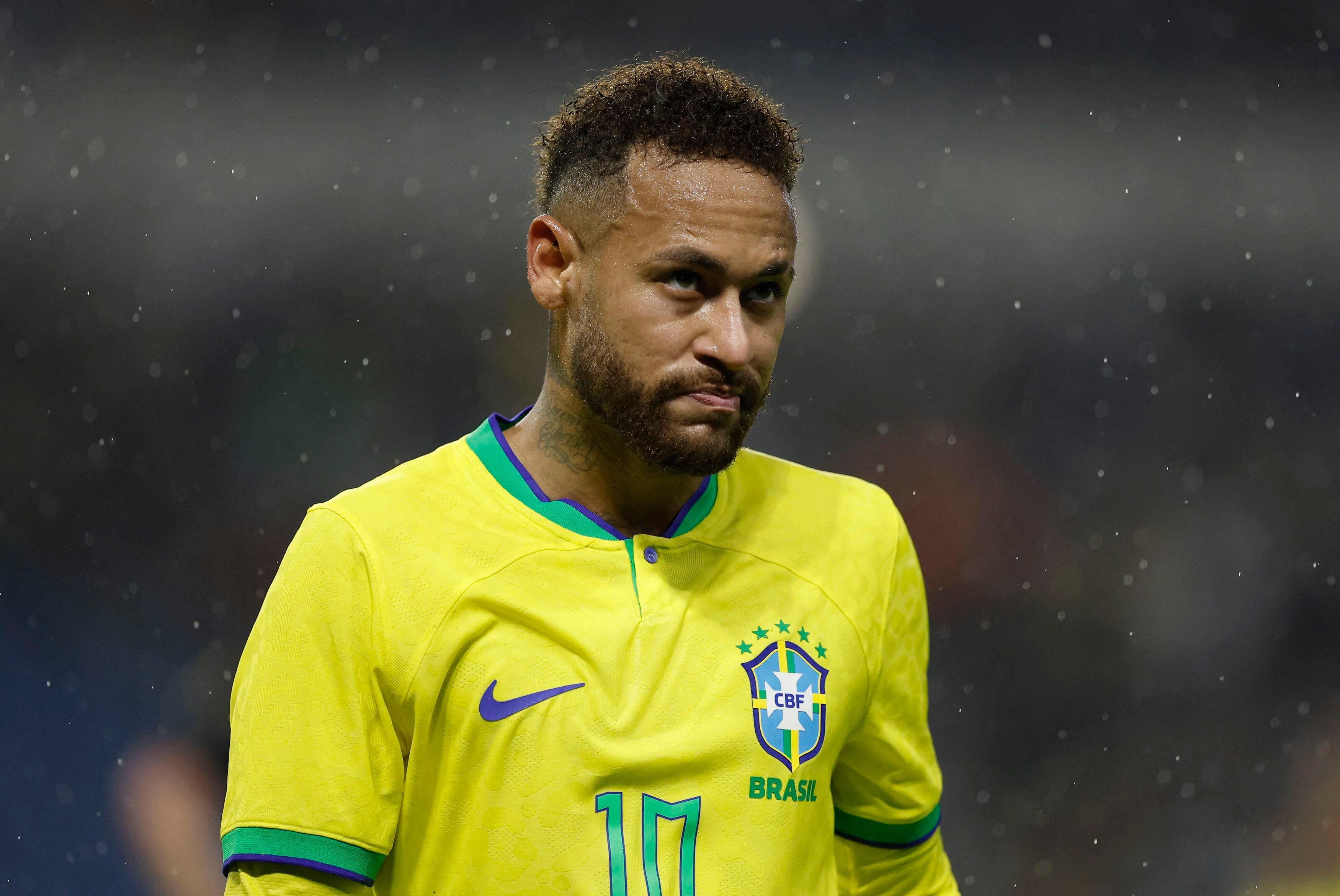 Pergunta sobre Mbappe após partida da Seleção irrita Neymar