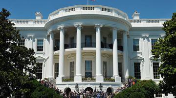 
 Vista da Casa Branca pelo pórtico sul durante evento com Obama em 2013. (FOTO MANDEL NGAN/FP). Foto: Estadão