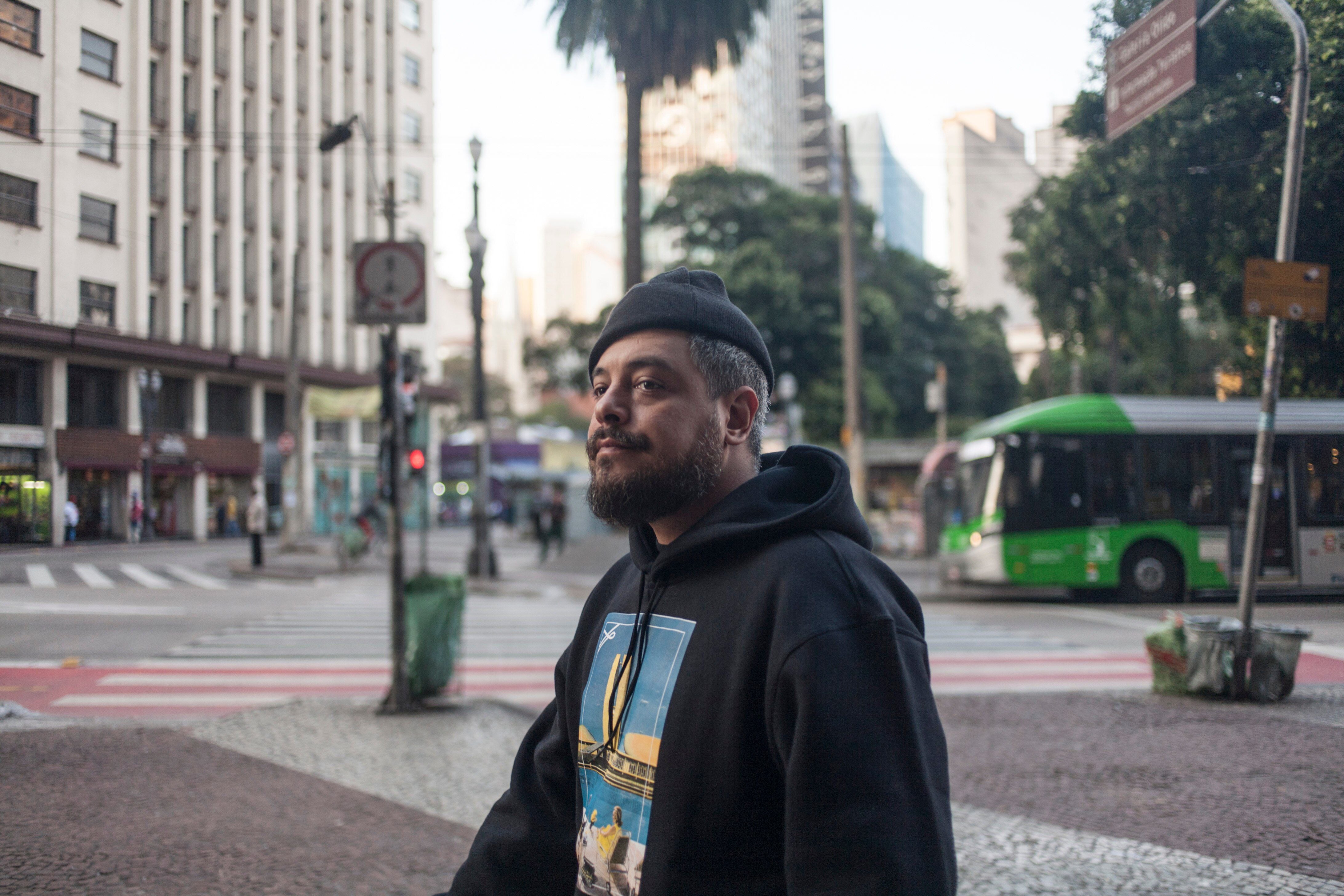 Rodrigo Ogi: um dos nomes mais influentes no rap brasileiro, no Vitrine -  Thmais
