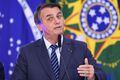 Orçamento secreto bilionário de Bolsonaro banca trator superfaturado em troca de apoio no Congresso