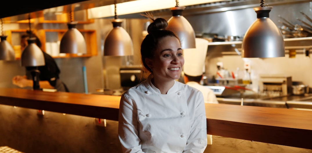 Experiente. Aos 28 anos, a chef Giovanna Grossi já coleciona conquitas. Foto: Alex Silva/Estadão 