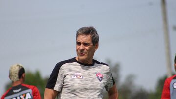 Carpegiani é demitido do Vitória. Foto: Moysés Suzart/Vitória