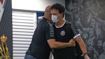 Fernando Diniz afirma que torcida tem razão de protetar após derrota do Vasco, em casa, para o CSA. Foto: Rafael Ribeiro / Vasco