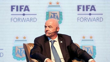 Em evento na Argentina, presidente da FIFA defendeu candidatura da América do Sul para realização da Copa do Mundo de 2030. Foto: Tato Pagano/AFP