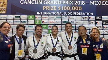 Victor Penalber (81kg) foi prata e Aléxia Castilhos (63kg) e Marcelo Contini (73kg) ficaram com o bronze. Foto: Divulgação/CBJ