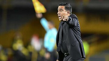 César Farías, técnico da seleção boliviana. Foto: AFP