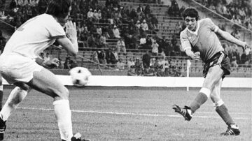 René Houseman, integrante da seleção argentina nas copas de 1974 e 1978. Foto: AP