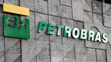 FILE PHOTO: A logo of Brazil's state-run Petrobras oil company is seen at its  headquarters in Rio de Janeiro, Brazil October 16, 2019. REUTERS/Sergio Moraes/File Photo. Foto: Sergio Moraes/Reuters