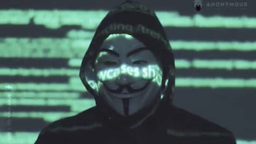 O grupo hacker Anonymous declarou que está “oficialmente em guerra cibernética contra o governo russo”. Foto: Reprodução