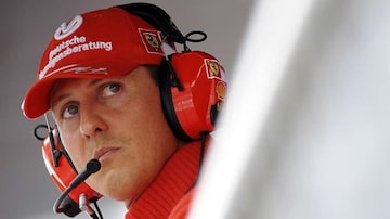 Ex-piloto diz que Schumacher ficará paralisado
