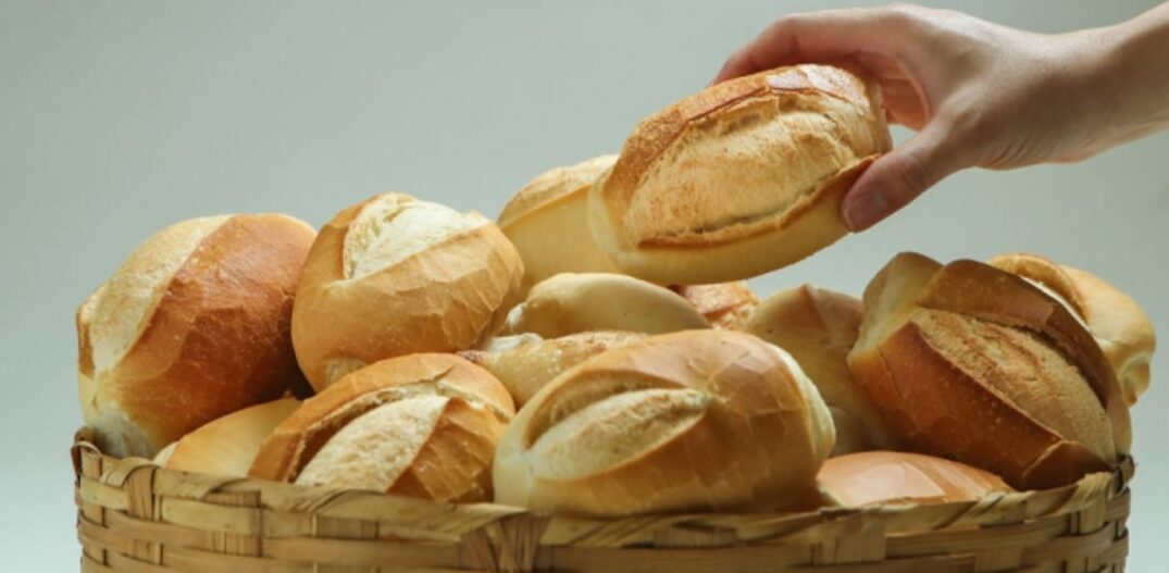 Degustação às cegas avaliou pães franceses de 25 padarias da cidade. Foto: Daniel Teixeira/Estadão. Foto: Daniel Teixeira