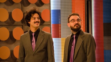 Juliano Enrico e PC Siqueira: dois ex-VJs da antiga MTV, sem contemporaneidade, e bem afinados. Foto: DIVULGAÇÃO