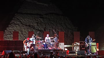 O grupo Red Hot Chili Peppers, em show no Egito. Foto: Khaled Elfiqi/ EFE