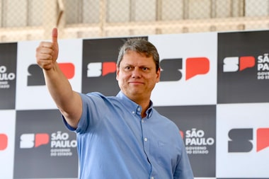 Tarcísio é hoje o mais cotado para herdar espólio de Bolsonaro na disputa ao Planalto, em 2026