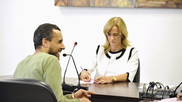 Cadu riu e se recusou a responder a maioria das questões feitas pela juíza e pela promotoria. Foto: Aline Caetano/ TJ-GO