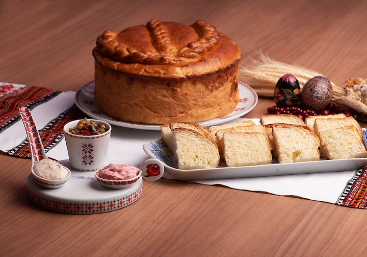 Paska, o pão tradicional da Páscoa ucraniana, receita de Ana Paula Paludzyszyn, do restaurante ucraniano Ukra Bar