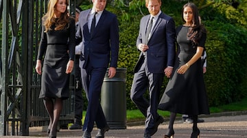Kate, William, Harry e Meghan no tributo à rainha Elizabeth II em Windsor, 10 de setembro de 2022. 