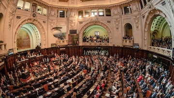 Deputados estaduais eleitos para a Assembleia Legislativa do Rio de Janeiro (Alerj) tomam posse para a gestão 2019-2022. Foto: Julia Passos/Alerj