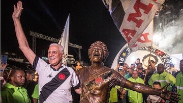 Vasco inaugura estátua de Roberto Dinamite em São Januário. Foto: Daniel Ramalho/ CR Vasco da Gama