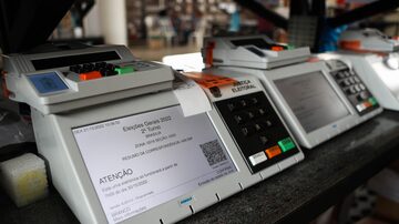 Contabilização dos votos das urnas eletrônicas se inciam às 17h deste domingo, 30. Foto: Wilton Junior/Estadão