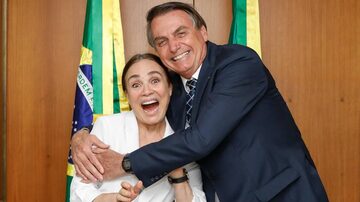 Regina Duarte e Jair Bolsonaro durante encontro no Palácio do Planalto. Foto: Carolina Antunes/Presidência da República