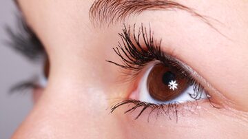 Em caso de sintomas que prejudiquem a visão, é importante que um médico oftalmologista seja o quanto antes consultado. Foto: Divulgação/Cema