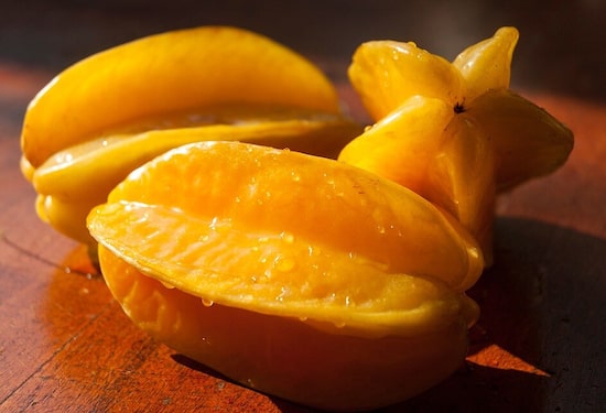 A fruta pode causar alterações renais, de forma semelhante às uvas. Foto: michaelsiebers / Pixabay