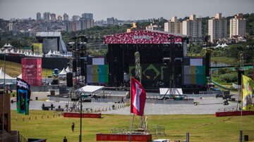 Imagens da montagem dos palcos e últimos ajustes do Lollapalooza Brasil 2019, que ocorre entre sexta, 5, e domingo, 7, no Autódromo de Interlagos em São Paulo. Foto: Tiago Queiroz/Estadão