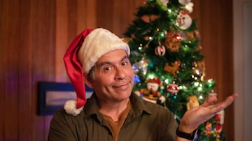 Lendro Hassum é o protagonista de 'Tudo Bem no Natal Que Vem', produção original da Netflix. Foto: Desirée do Valle / Netflix / Divulgação