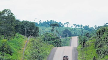 Trecho da BR-163, estrada com leilão adiado. Foto: Sérgio Castro/Estadão