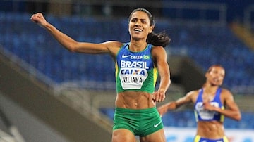 Juliana dos Santos baixa o próprio recorde nos 3.000m com obstáculos. Foto: Carol Coelho|CBAt