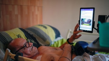 Alain Cocq havia decidido morrer ao vivo pelo Facebook após ter pedido de eutanásia negado. Foto: Gonzalo Fuentes/Reuters