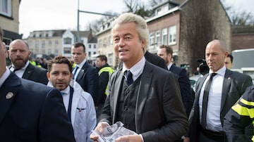 Geert Wilders, líder do Partido da Liberdade, participa de evento de campanha em Valkenburg no sábado. Foto: Jasper Juinen, Bloomberg