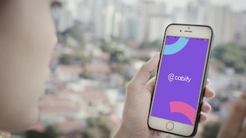 App do Cabify no celular. Foto: Cabify/Divulgação 