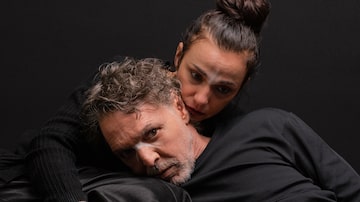Yara de Novaes e Guilherme Leme estão na peça 'Lady X Macbeth, Outros Detalhes da Peça Escocesa'. Foto: Leekyung Kim