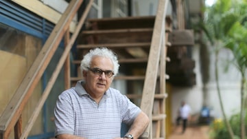 O romancista Milton Hatoum em 2017. Foto: Dida Sampaio/Estadão